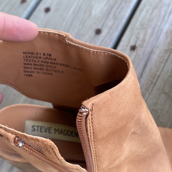 BOGO❗️Steve Madden leather booties - Picture 6 of 7